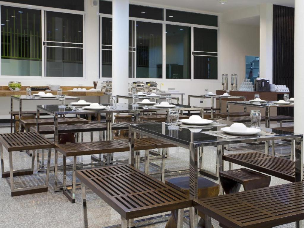 Wiz Hotel Pattaya Εξωτερικό φωτογραφία